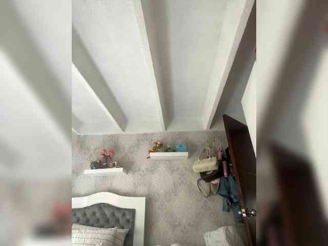 SallyeLeins webcam