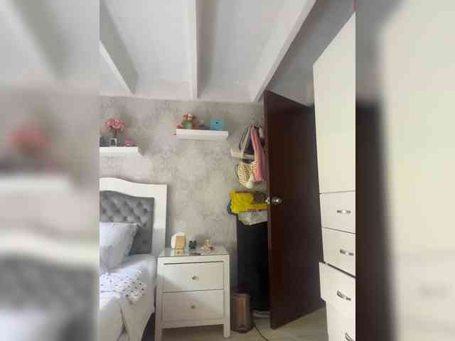SallyeLeins webcam