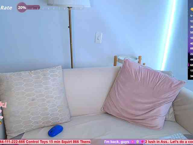 SallyeLeins webcam
