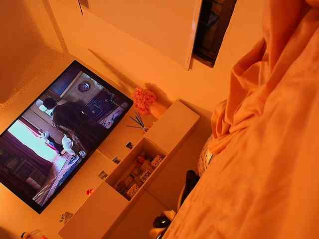 live