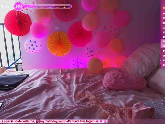 SallyeLeins webcam