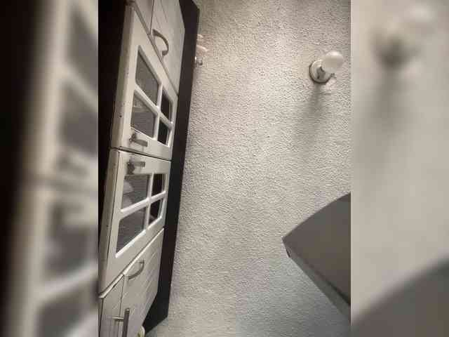 SallyeLeins webcam