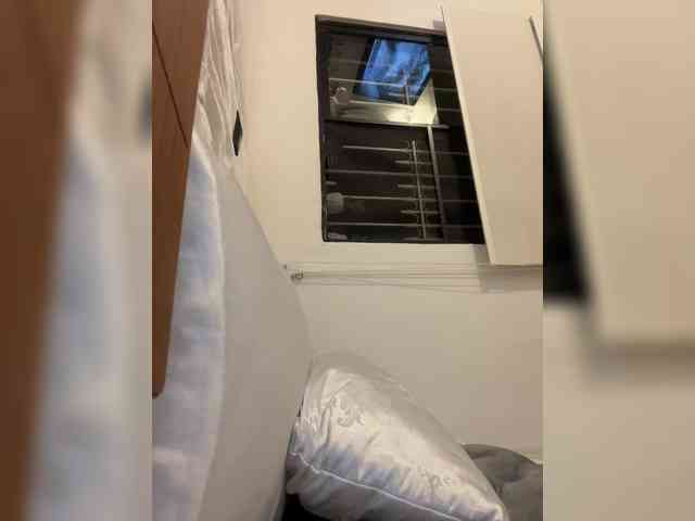 SallyeLeins webcam