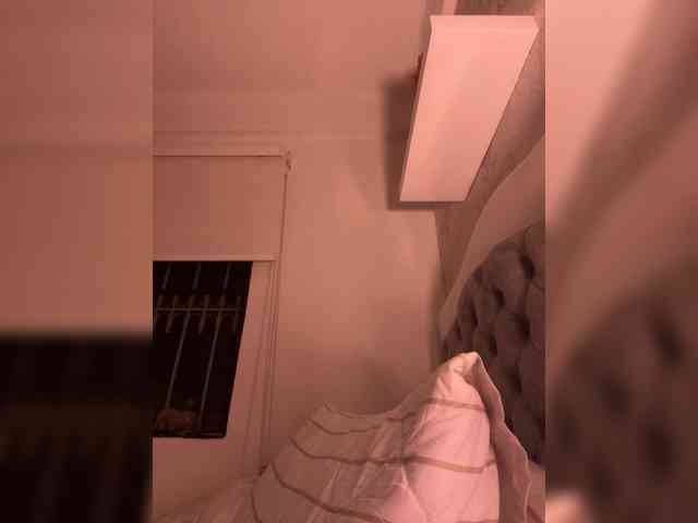 SallyeLeins webcam