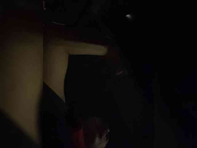 SallyeLeins webcam