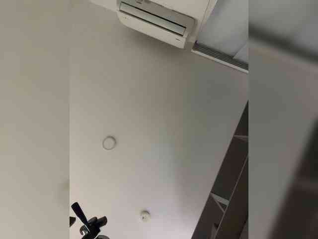 SallyeLeins webcam