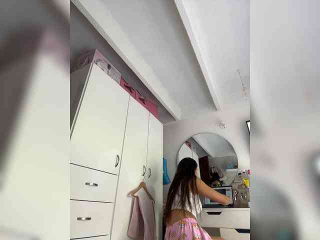 Modelo: SallyeLeins