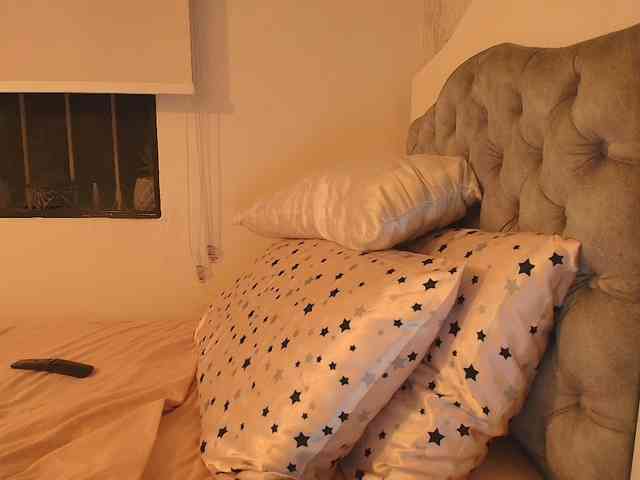 SallyeLeins webcam