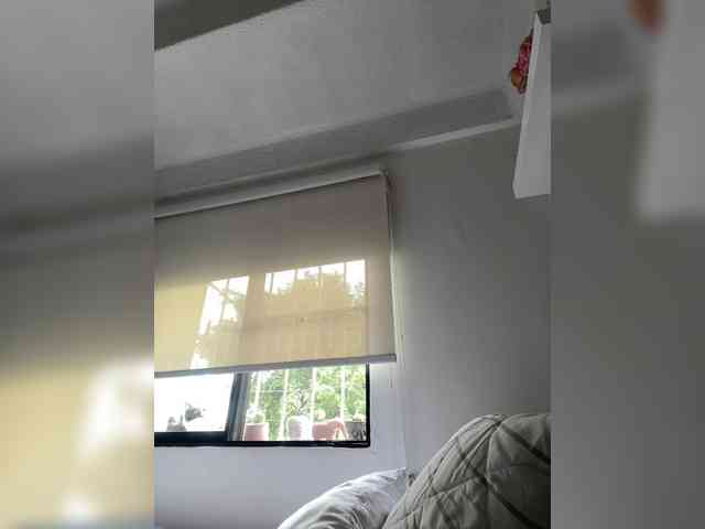 SallyeLeins webcam