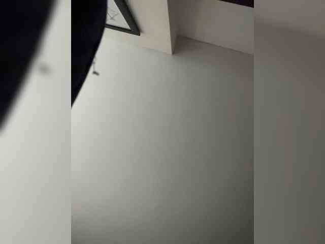 SallyeLeins webcam