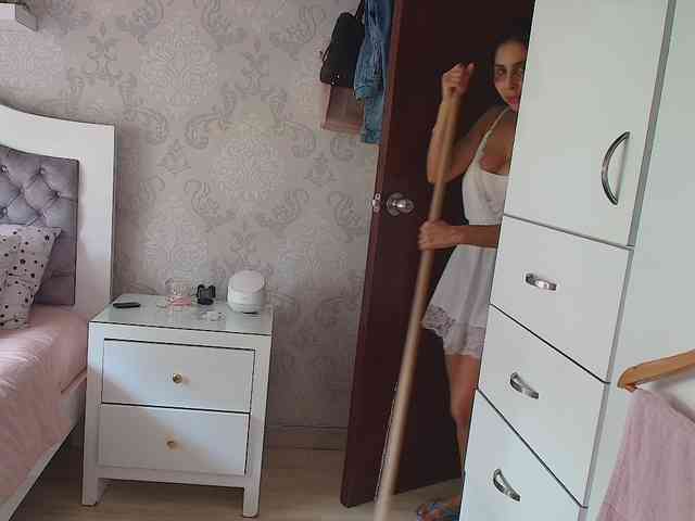 Modelo: SallyeLeins