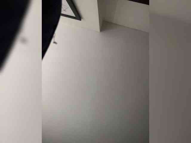 SallyeLeins webcam