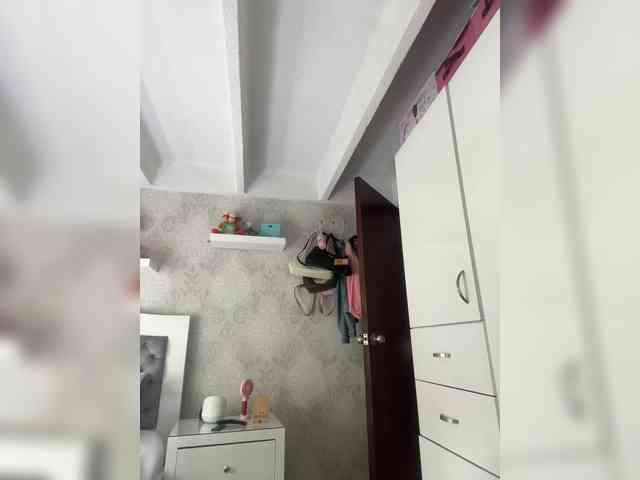 SallyeLeins webcam