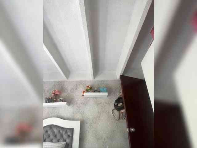 SallyeLeins webcam