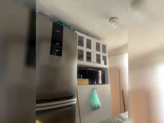 SallyeLeins webcam