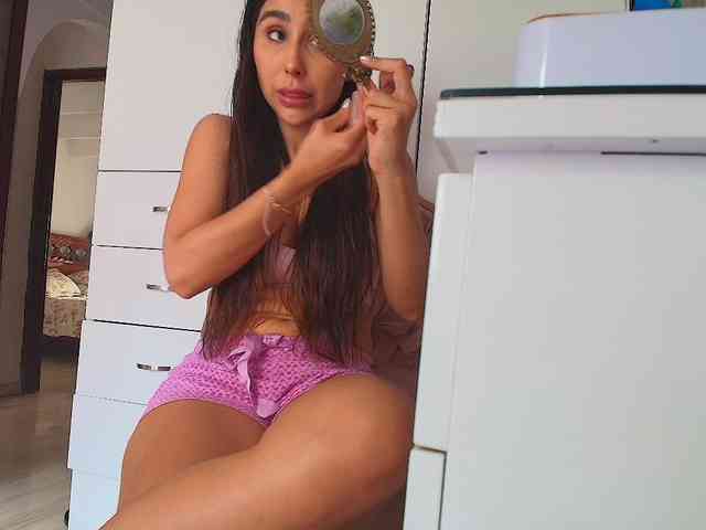 SallyeLeins webcam