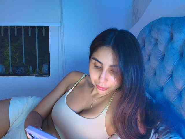 SallyeLeins webcam