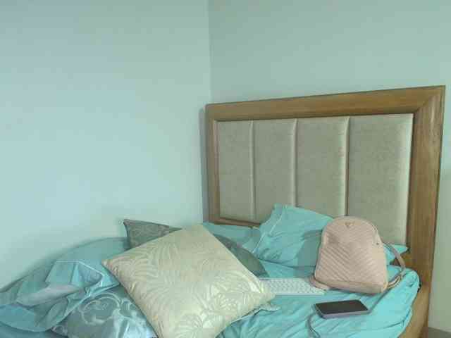 SallyeLeins webcam