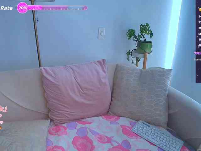 SallyeLeins webcam