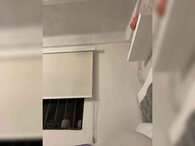 SallyeLeins webcam