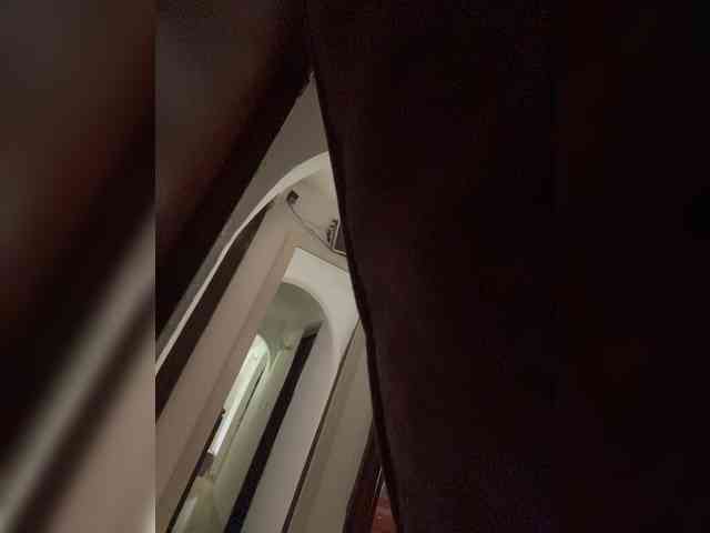 SallyeLeins webcam