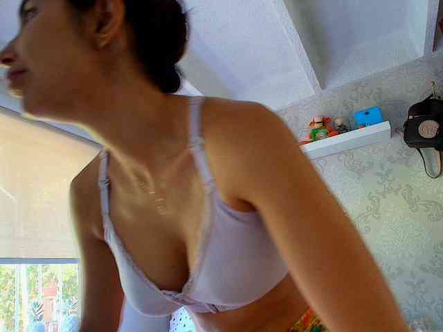 SallyeLeins webcam