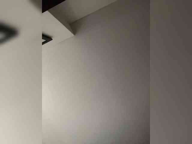 SallyeLeins webcam