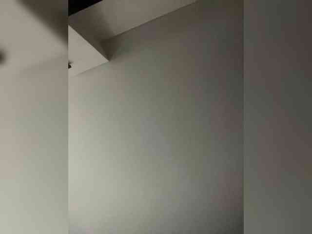 SallyeLeins webcam
