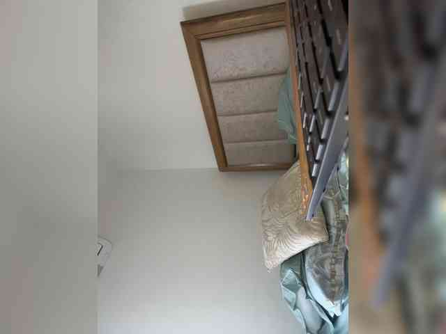 SallyeLeins webcam