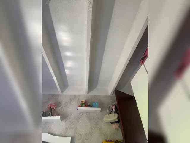 SallyeLeins webcam