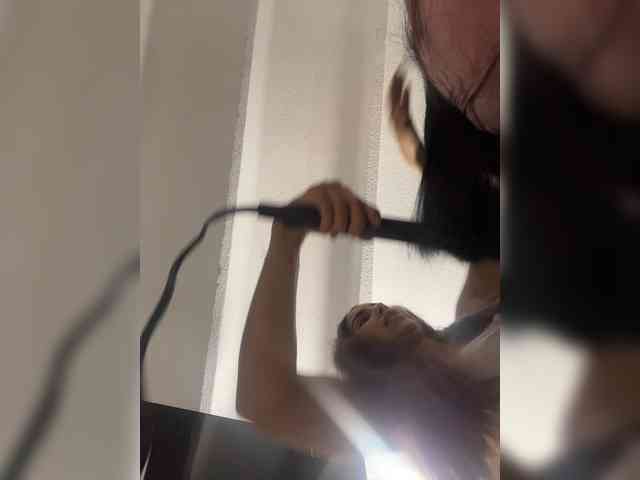 SallyeLeins Sex Cam Show