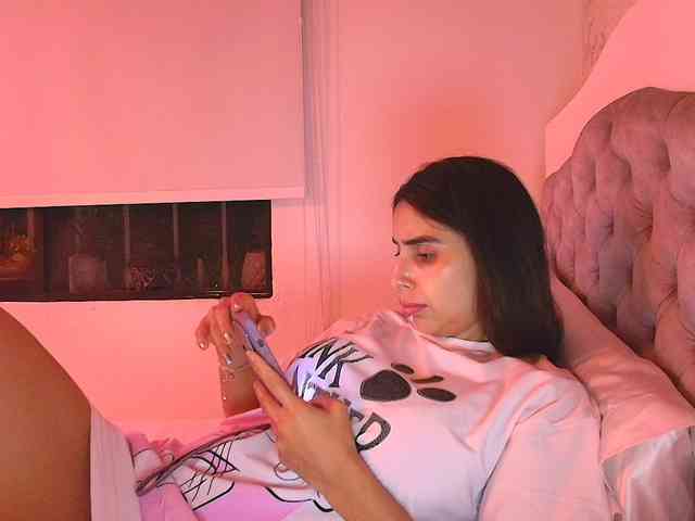 SallyeLeins Live Webcam on BongaCams