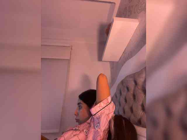 SallyeLeins webcam