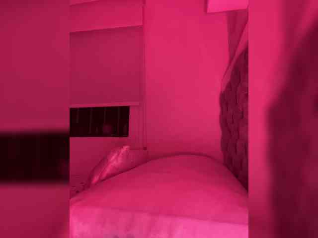 SallyeLeins webcam