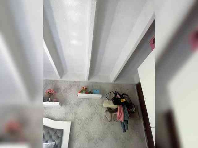 SallyeLeins webcam