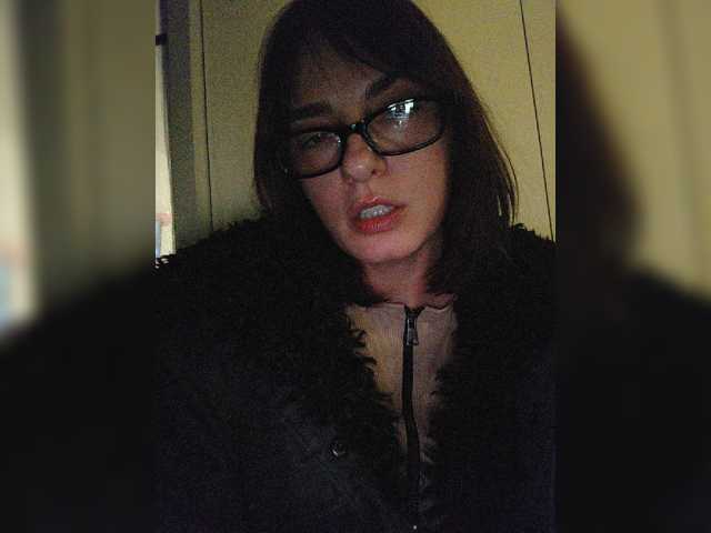 Flammeee live cam preview