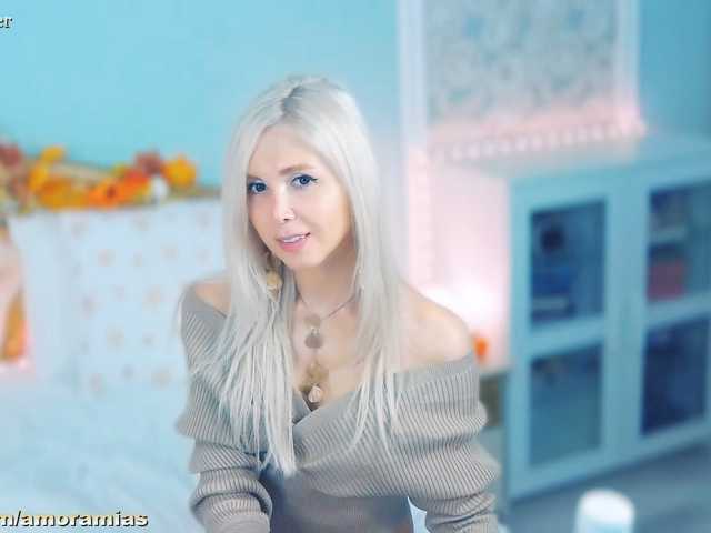 Amoramias live cam on BongaCams