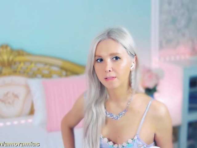 Amoramias's BongaCams show and profile