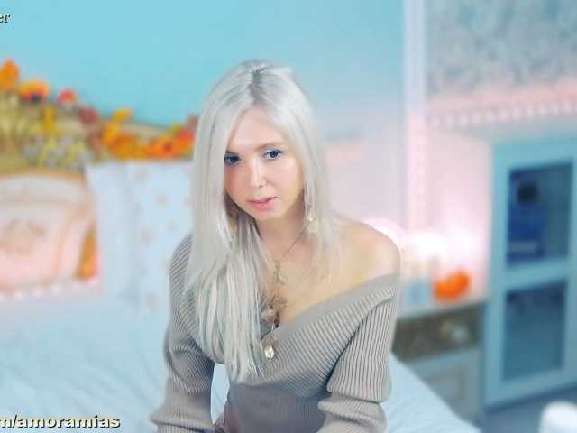 Amoramias live cam on BongaCams