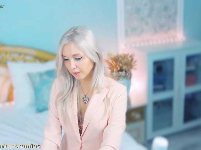 Amoramias live cam