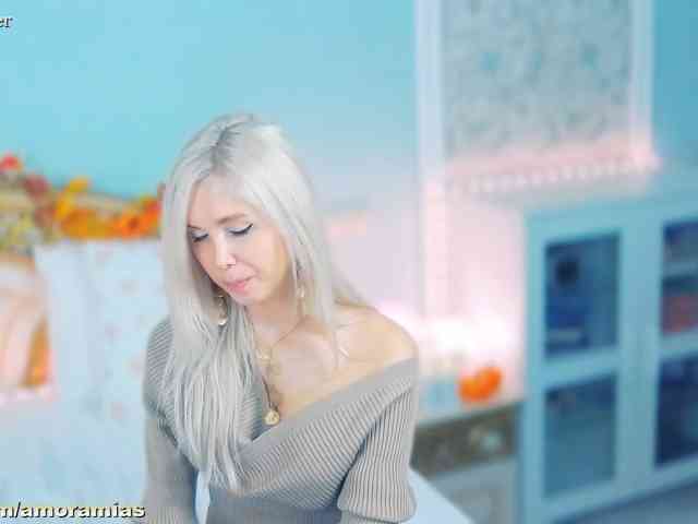 amoramias chaturbate