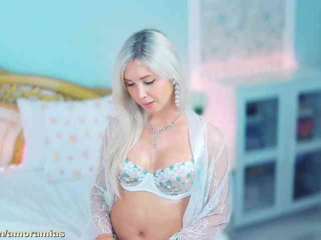 Amoramias webcam
