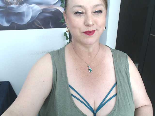 sweetsalo live webcam show