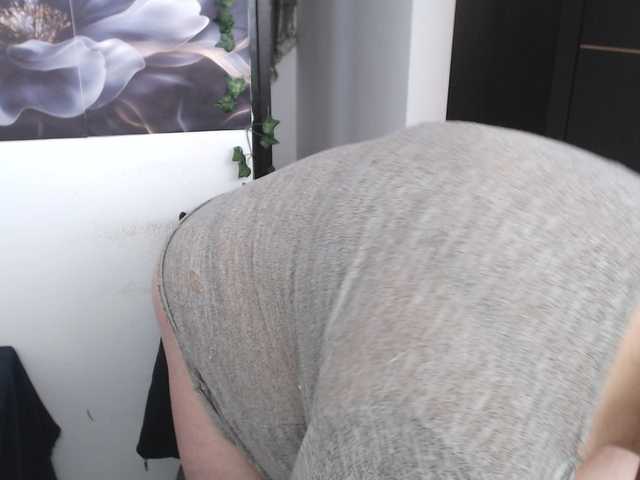 sweetsalo webcam bongacams model stream image