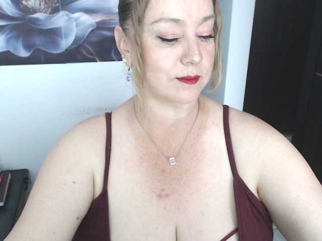 sweetsalo live cam preview