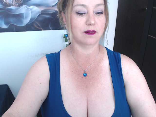 sweetsalo live webcam show
