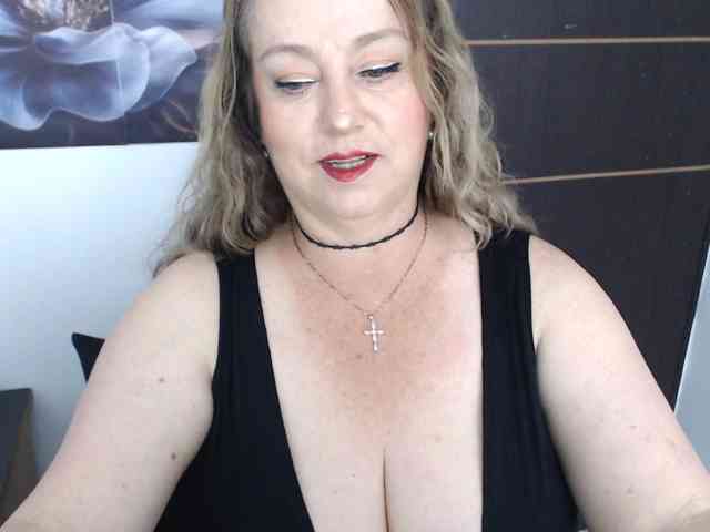 sweetsalo webcam