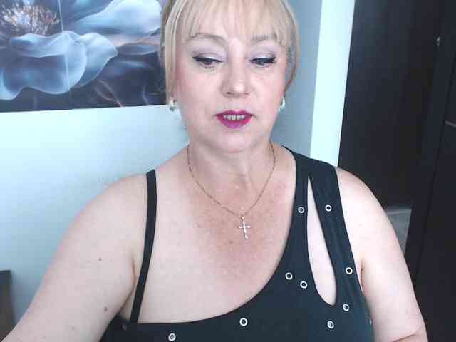 sweetsalo webcam