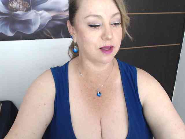 sweetsalo webcam