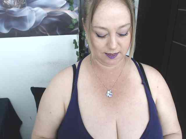 sweetsalo webcam